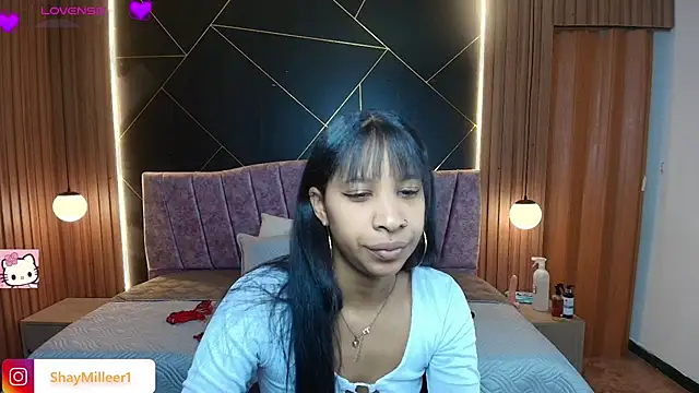 Snapshot of ShayMilleer chatting on 04/18/26, 12:09 ShayMilleer online show from 04/18/26, 12:09