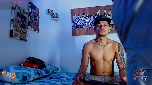 AdamsDvi online show from 03/03/26, 01:39