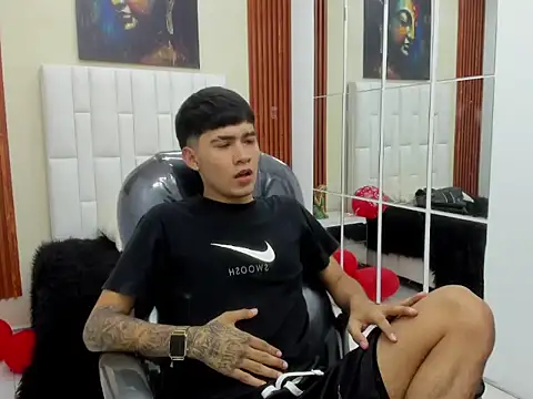 Snapshot of Thiago_collinss chatting on 03/03/26, 10:15 Thiago collinss online show from 03/03/26, 10:15