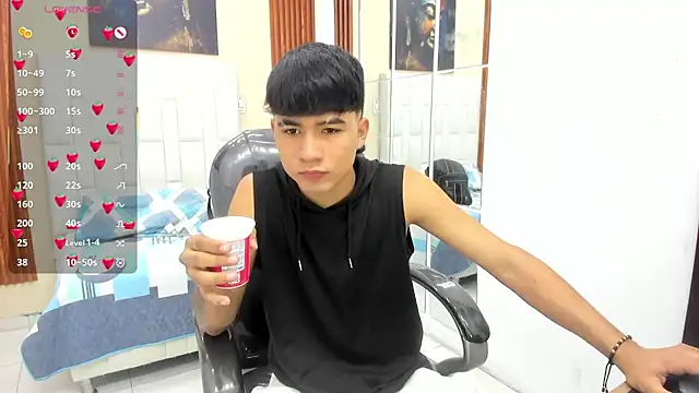 Thiago collinss online show from 06/25/26, 10:47
