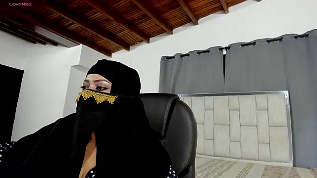 zafiro ziz online show from 04/04/26, 01:41