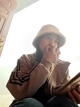 Snapshot of eanna88 chatting on 03/11/26, 06:08 eanna88 online show from 03/11/26, 06:08