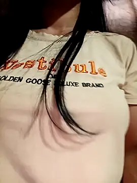 Snapshot of eanna88 chatting on 04/05/26, 04:53 eanna88 online show from 04/05/26, 04:53