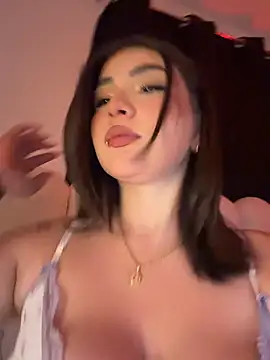 SamanthaValmont online show from 05/28/26, 03:15