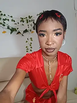 TinnaPeyton online show from 06/11/26, 06:39