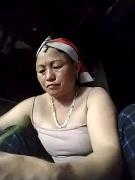 Snapshot of Lucie_Fuzk chatting on 03/02/26, 09:49 Lucie Fuzk online show from 03/02/26, 09:49