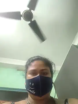 Snapshot of diyadiyanathna chatting on 02/25/26, 04:05 diyadiyanathna online show from 02/25/26, 04:05