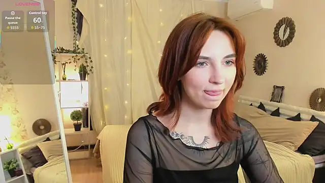 VittoriaNix online show from 05/12/26, 07:33