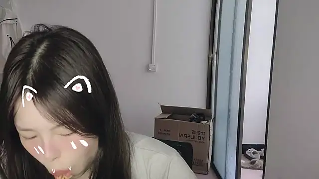 F-Yihao online show from 03/24/26, 07:35