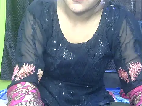 Snapshot of Aani_0 chatting on 03/02/26, 04:36 Aani 0 online show from 03/02/26, 04:36