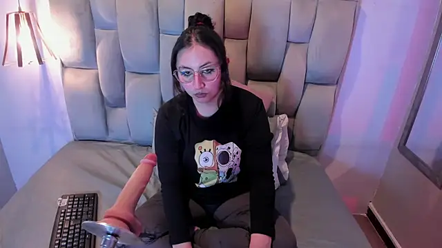 Maddie-LesYoux online show from 05/30/26, 12:35