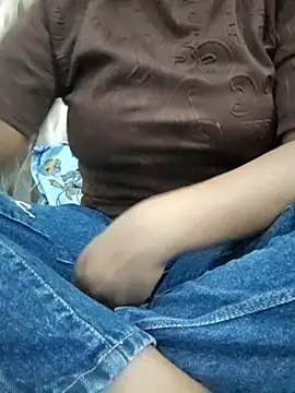 Snapshot of Sana_khan_786 chatting on 02/25/26, 04:16 Sana khan 786 online show from 02/25/26, 04:16