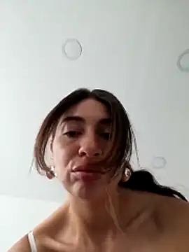 Julietaamado online show from 04/26/26, 08:06