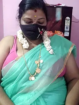 Snapshot of tamil_lathikaaa chatting on 02/26/26, 06:51 tamil lathikaaa online show from 02/26/26, 06:51