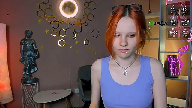 cassandra nik online show from 06/20/26, 09:12