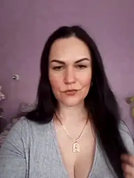 AmyLove471 online show from 04/01/26, 11:44