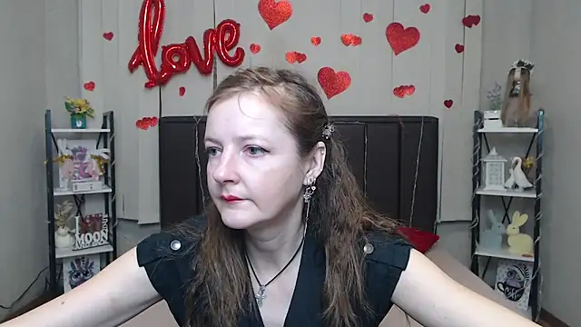 Snapshot of MeganPirs chatting on 03/30/26, 05:08 MeganPirs online show from 03/30/26, 05:08