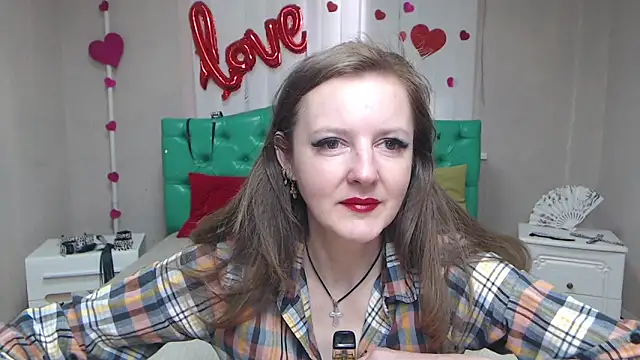 Snapshot of MeganPirs chatting on 04/19/26, 05:07 MeganPirs online show from 04/19/26, 05:07