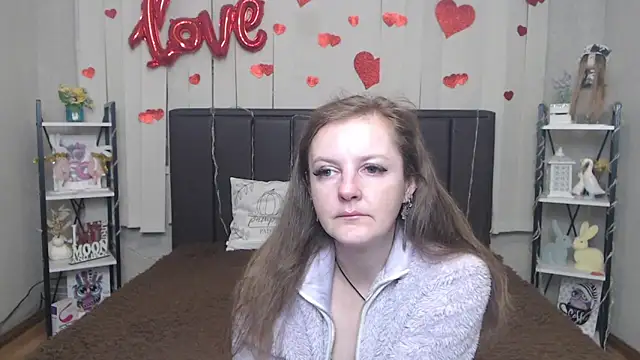 Snapshot of MeganPirs chatting on 04/23/26, 05:15 MeganPirs online show from 04/23/26, 05:15