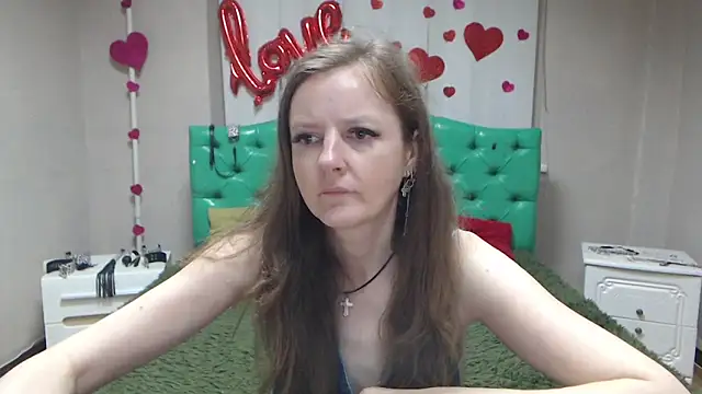 Snapshot of MeganPirs chatting on 05/14/26, 05:09 MeganPirs online show from 05/14/26, 05:09