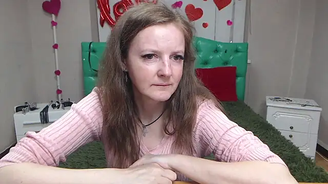 Snapshot of MeganPirs chatting on 05/18/26, 04:46 MeganPirs online show from 05/18/26, 04:46