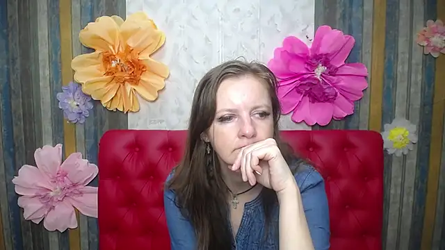 Snapshot of MeganPirs chatting on 05/27/26, 05:04 MeganPirs online show from 05/27/26, 05:04