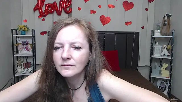 Snapshot of MeganPirs chatting on 05/29/26, 05:11 MeganPirs online show from 05/29/26, 05:11