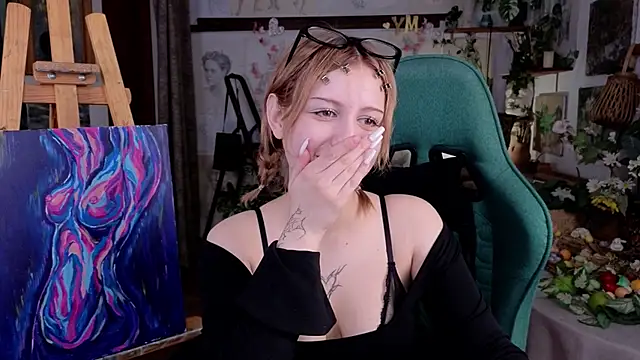 EffieMeowley online show from 03/27/26, 08:37