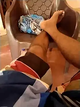 sathish2895 online show from 04/22/26, 09:11