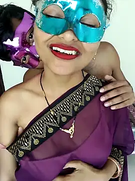 Sweet Cpl  online show from 04/09/26, 03:39