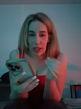 Snapshot of JuliaPrivat chatting on 03/01/26, 10:56 JuliaPrivat online show from 03/01/26, 10:56