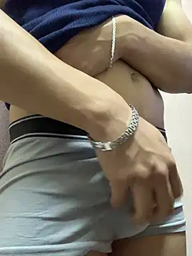 Snapshot of Tu_gymrat chatting on 02/26/26, 03:33 Tu gymrat online show from 02/26/26, 03:33