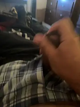 brownbonegangsta13 online show from 02/25/26, 07:12