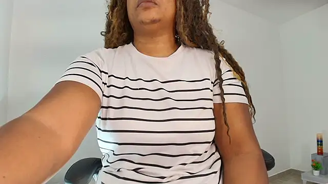 luxy benet online show from 03/03/26, 06:41