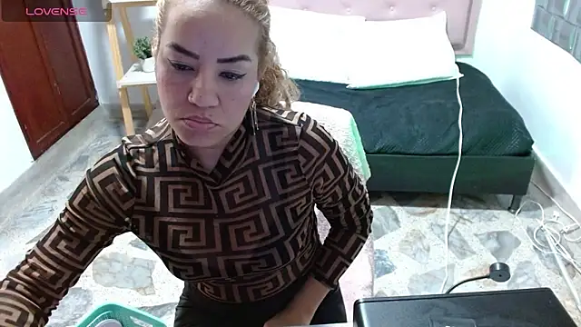 Snapshot of Brenda__222 chatting on 02/26/26, 01:10 Brenda 222 online show from 02/26/26, 01:10