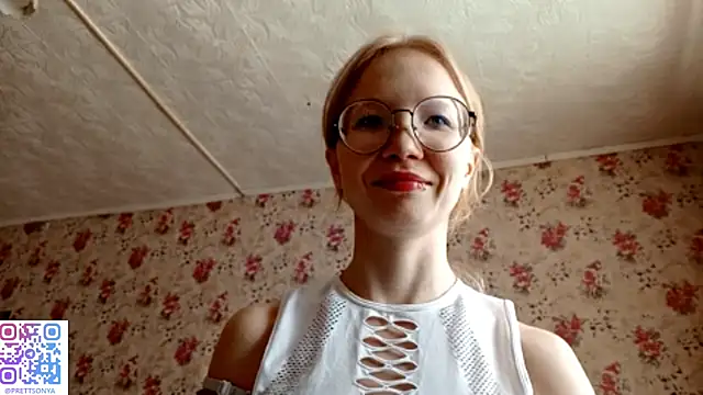 Snapshot of SoniqBliss chatting on 03/01/26, 07:21 SoniqBliss online show from 03/01/26, 07:21