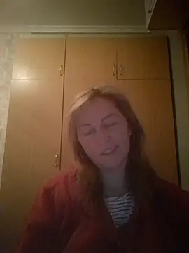 Snapshot of ChristinaYork chatting on 04/28/26, 02:27 ChristinaYork online show from 04/28/26, 02:27