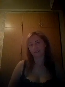 Snapshot of ChristinaYork chatting on 04/29/26, 07:20 ChristinaYork online show from 04/29/26, 07:20