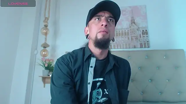Rommen N Zoe online show from 06/02/26, 01:07