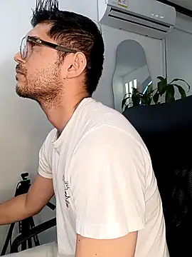 ritzabeth daniel online show from 04/04/26, 02:21