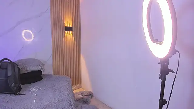 Miss ElektraNova online show from 03/21/26, 03:44