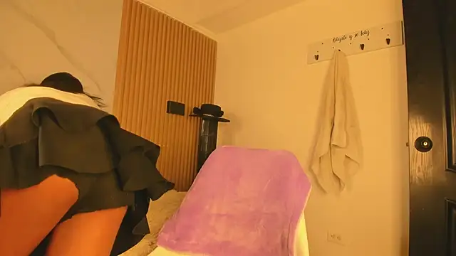 Miss ElektraNova online show from 03/22/26, 11:46