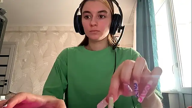 Snapshot of PluralPalaver chatting on 03/02/26, 07:15 PluralPalaver online show from 03/02/26, 07:15