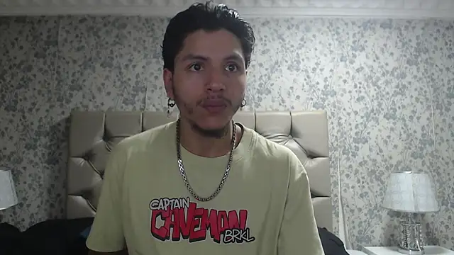 DanteLuxx online show from 03/19/26, 03:32