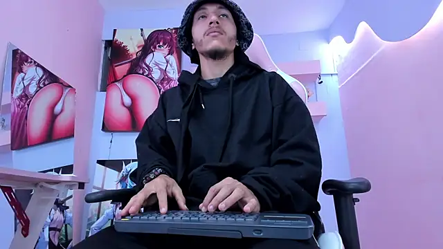 DanteLuxx online show from 05/13/26, 04:43