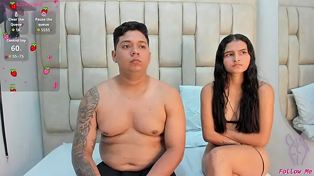 Snapshot of SweetAndSavage_OS chatting on 03/02/26, 07:54 SweetAndSavage OS online show from 03/02/26, 07:54