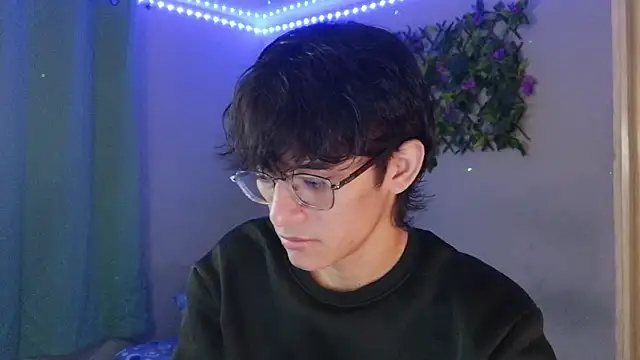 noah millerx online show from 03/19/26, 03:32