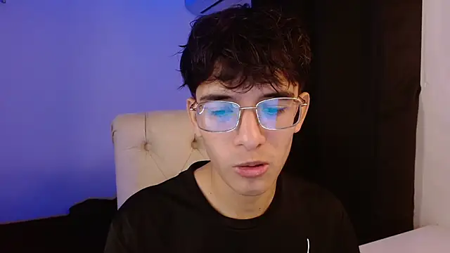 noah millerx online show from 07/14/26, 07:19