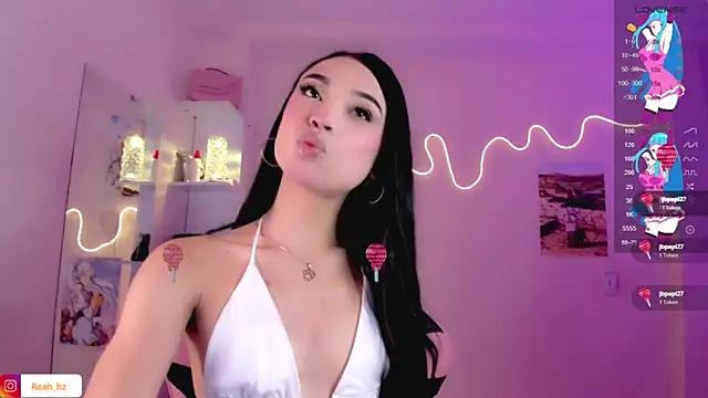 IamAndrea01 online show from 05/19/26, 04:08