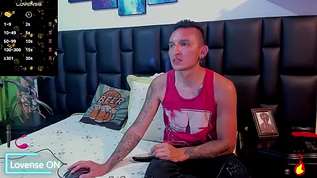 Snapshot of Mike_Waters chatting on 02/28/26, 12:44 Mike Waters online show from 02/28/26, 12:44